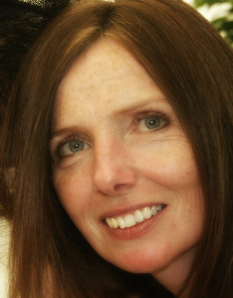 Dr Cathy Richards